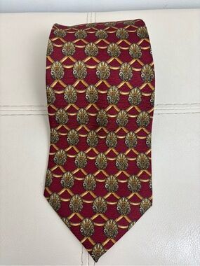 Valentino Silk Tie in Burgundy and Hold Pattern